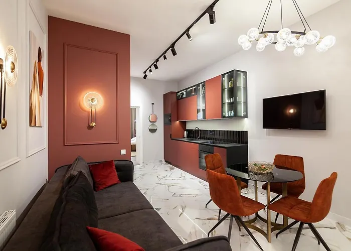 Leogrand On Husiak 6