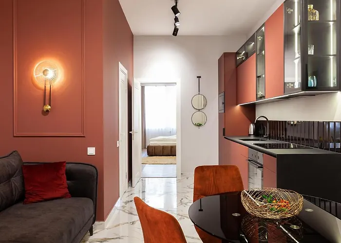 Leogrand On Husiak 6 Leópolis