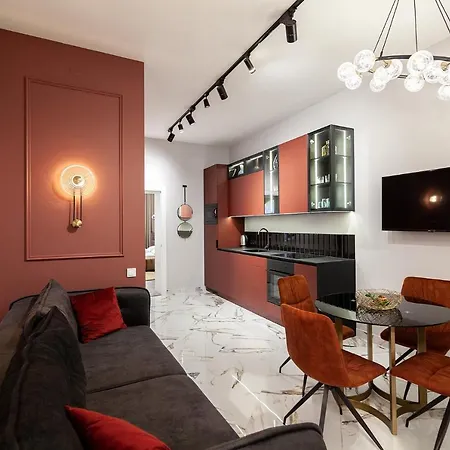 Leogrand On Husiak 6